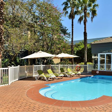 Holiday Inn Johannesburg Airport By Ihg Kempton Park Esterno foto