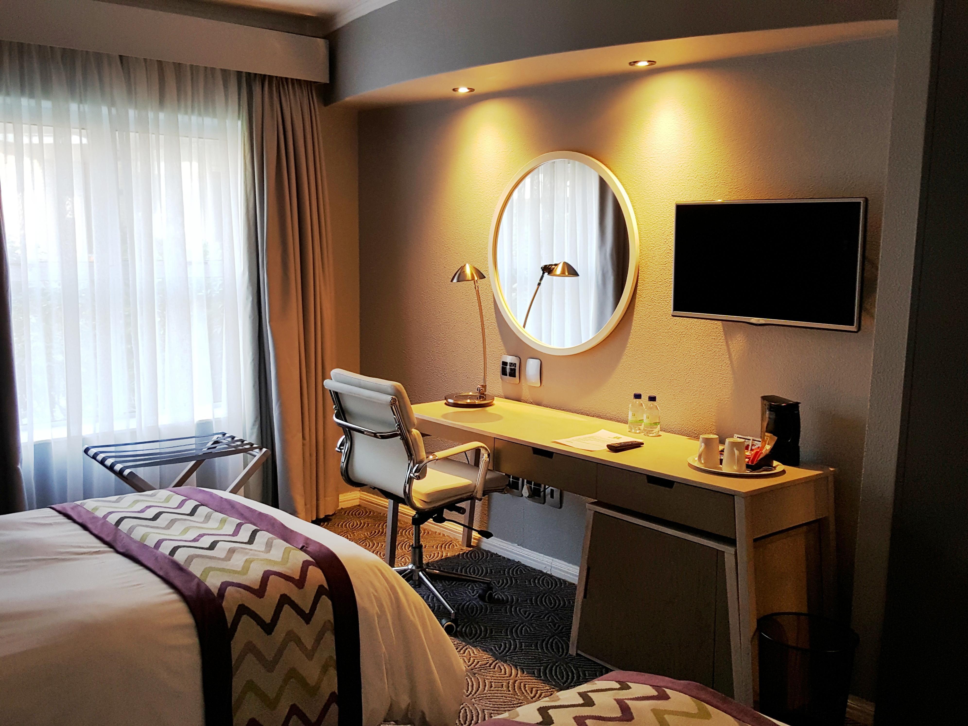 Holiday Inn Johannesburg Airport By Ihg Kempton Park Esterno foto