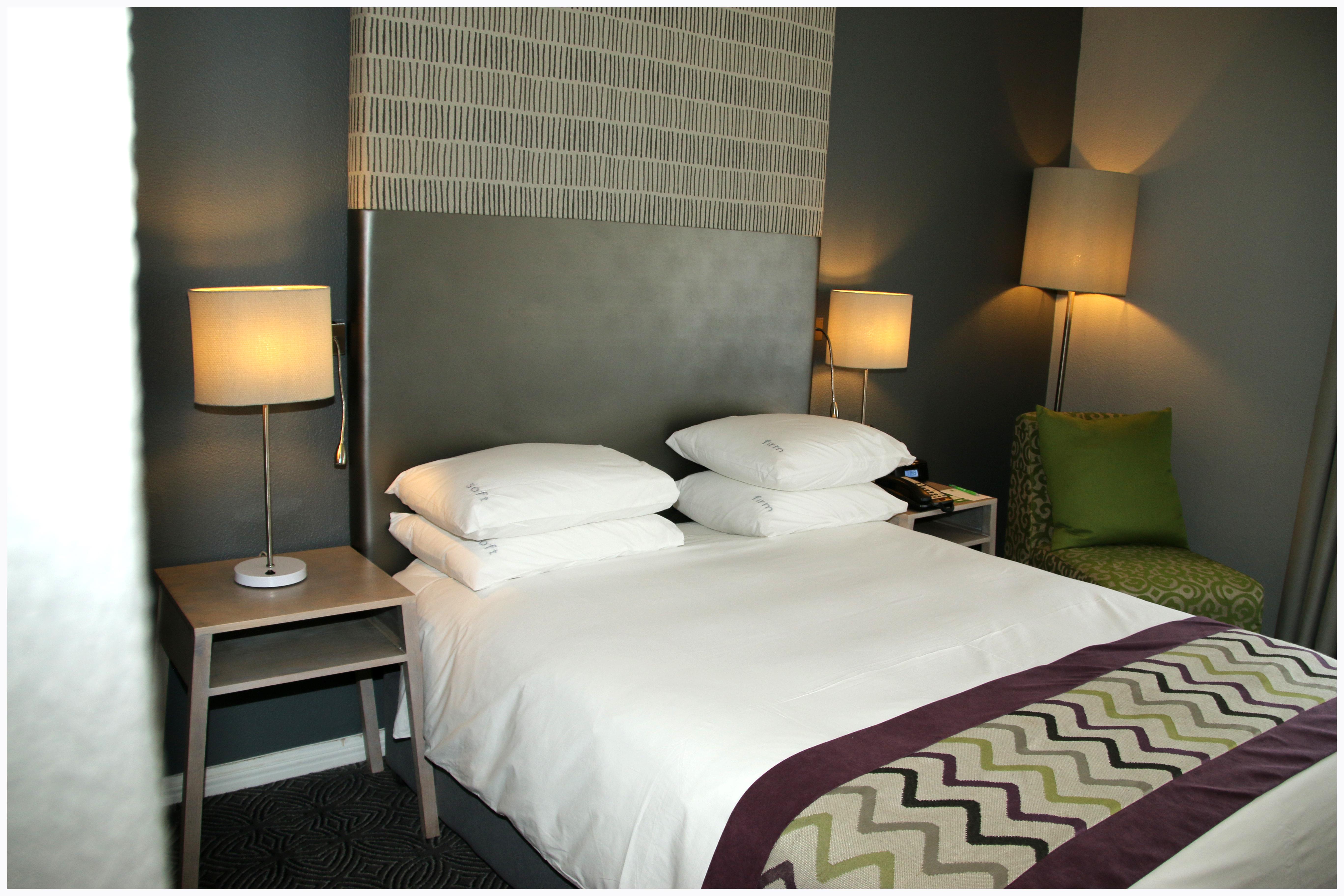 Holiday Inn Johannesburg Airport By Ihg Kempton Park Esterno foto