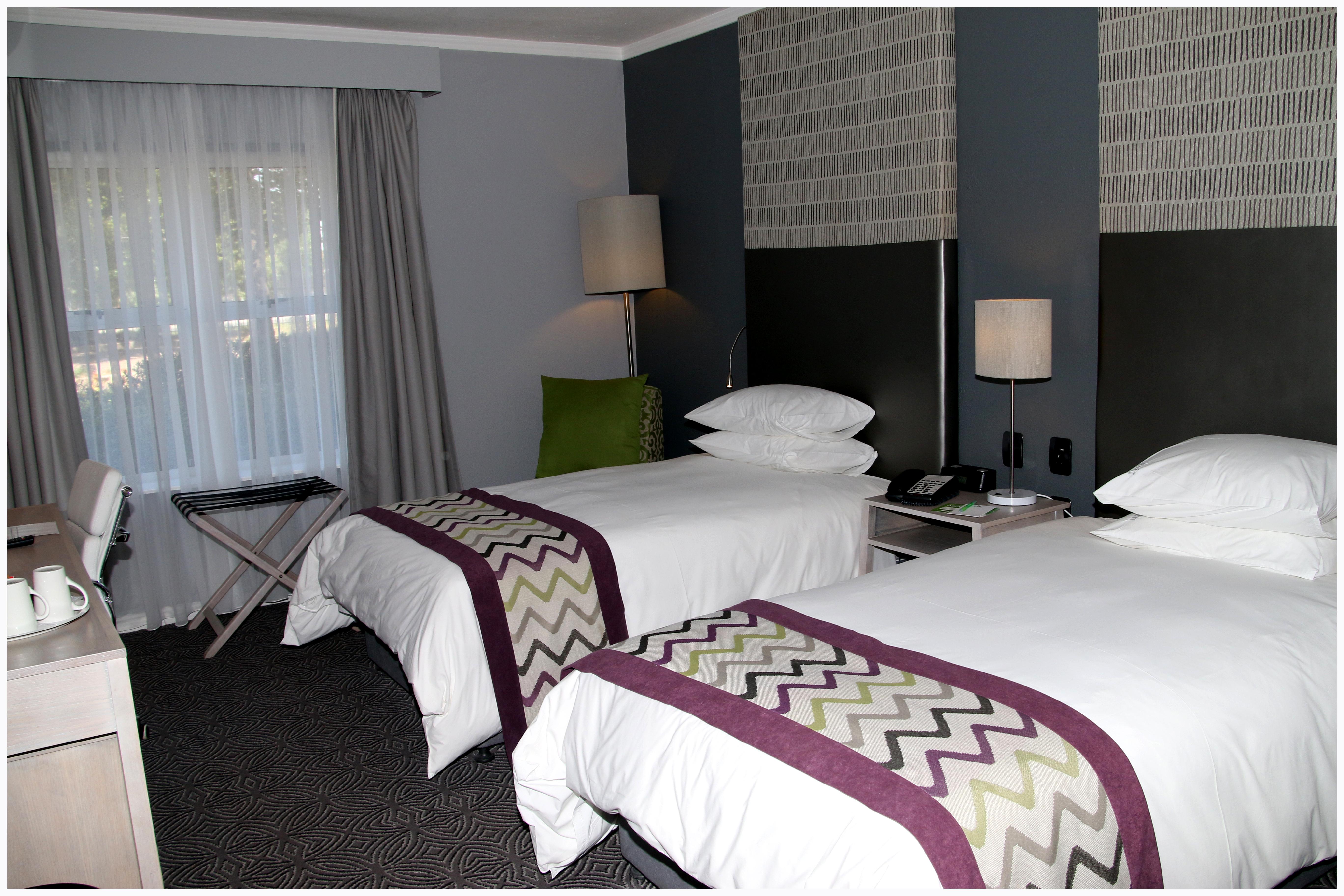 Holiday Inn Johannesburg Airport By Ihg Kempton Park Esterno foto