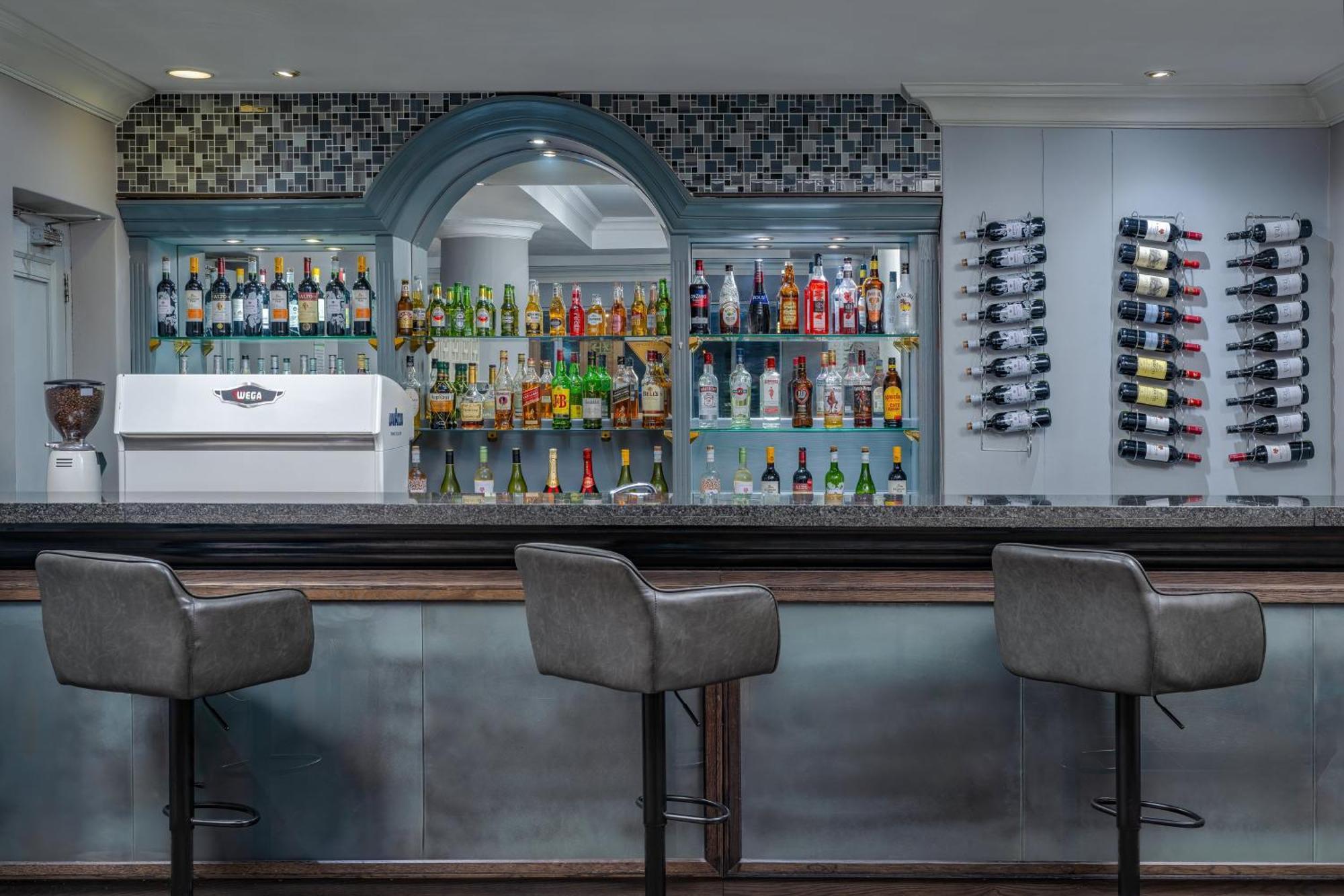 Holiday Inn Johannesburg Airport By Ihg Kempton Park Esterno foto